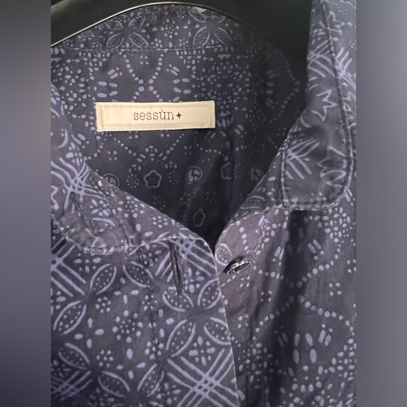 Sessun Simon Sleeveless Collared Button DownTop Size S Navy Blue print EUC - Picture 7 of 9